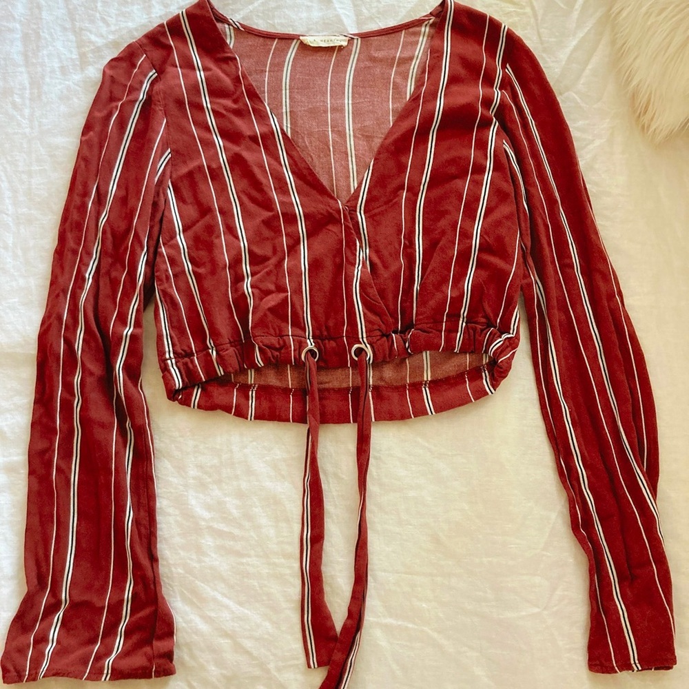 Cropped Pacsun top